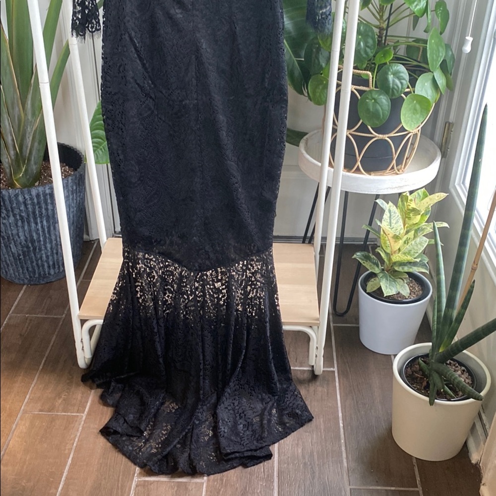 Black Long Sleeve Lace Detail Gown - Picture 8 of 11